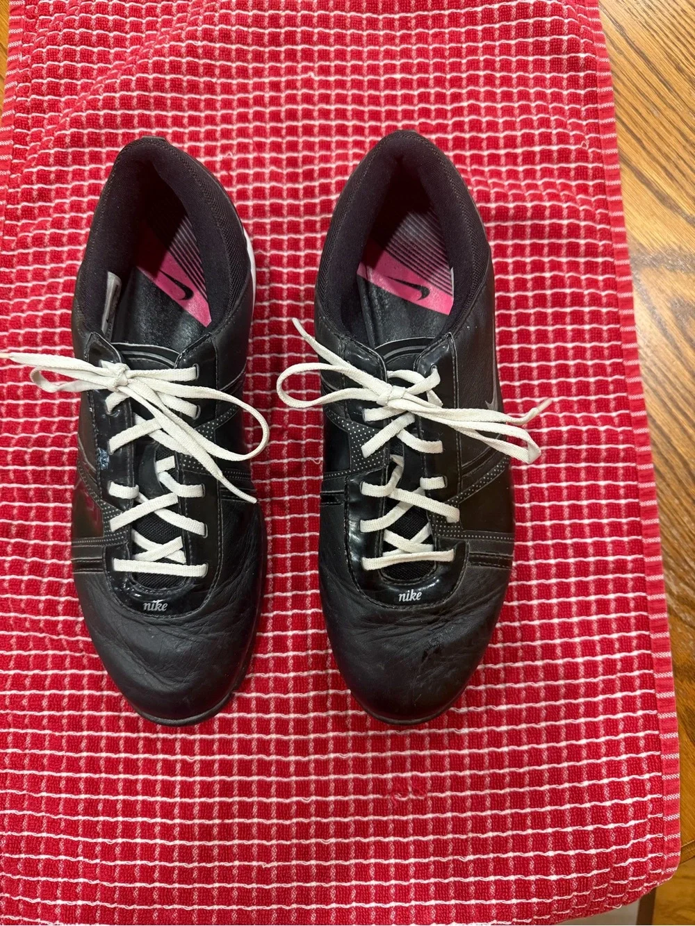 Nike Black Waterproof Golf Shoes with Soft Spikes, Size 8
